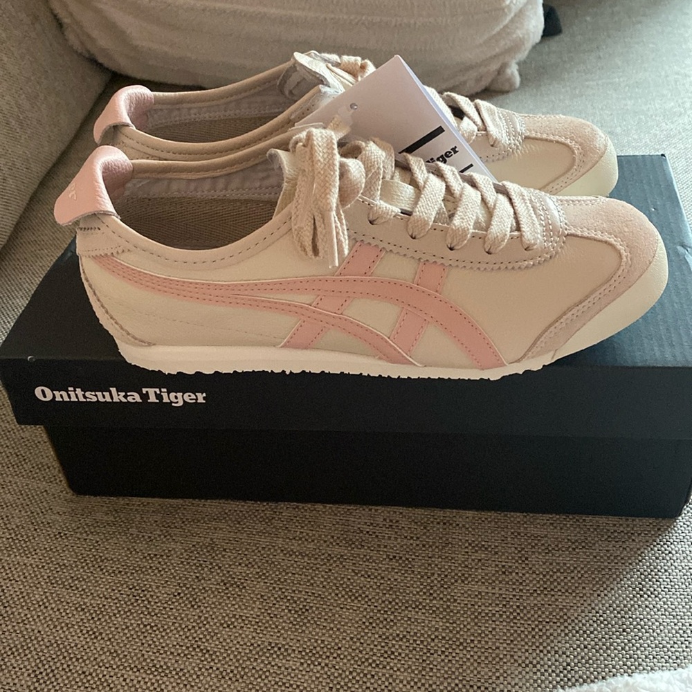 BNIB Onitsuka Tiger